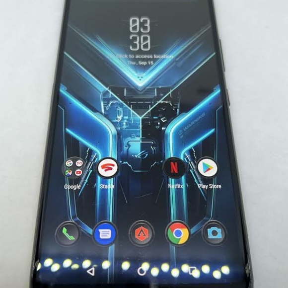 Asus ROG phone 3 - 128GB/8GB Unlocked - Picture 9 of 9